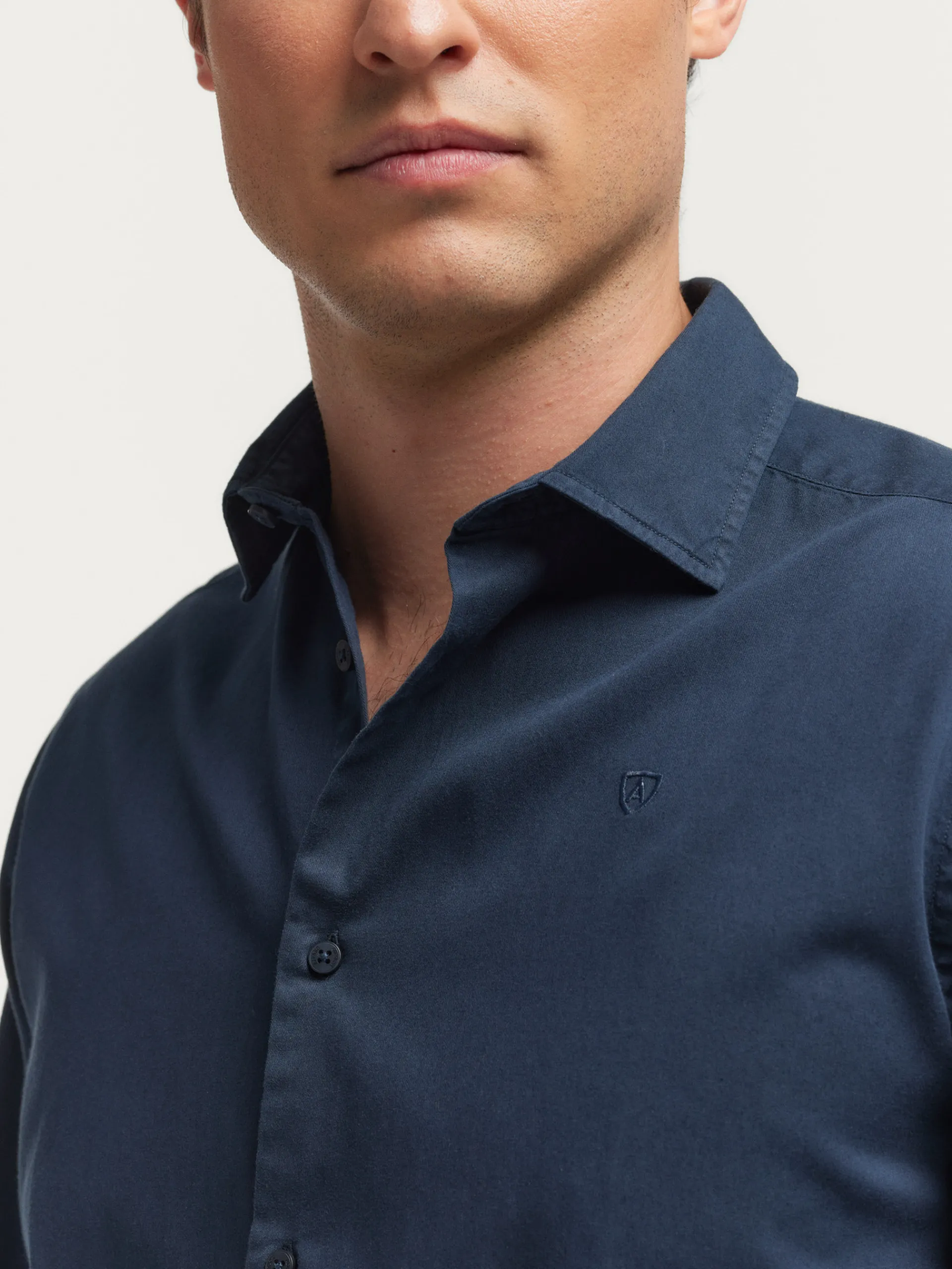 Casual-Alvaro Moreno CAMISA TWILL DYE Azul Marino