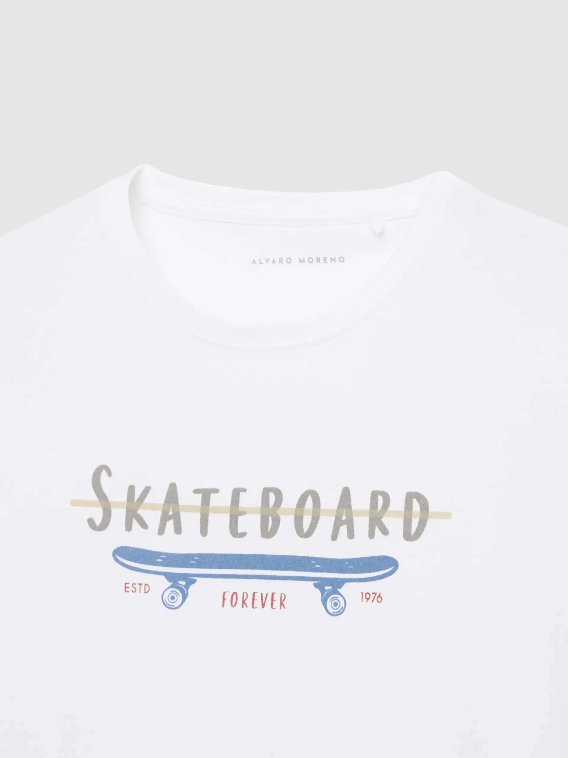 Camisetas-Alvaro Moreno CAMISETA SKATEBOARD Blanco
