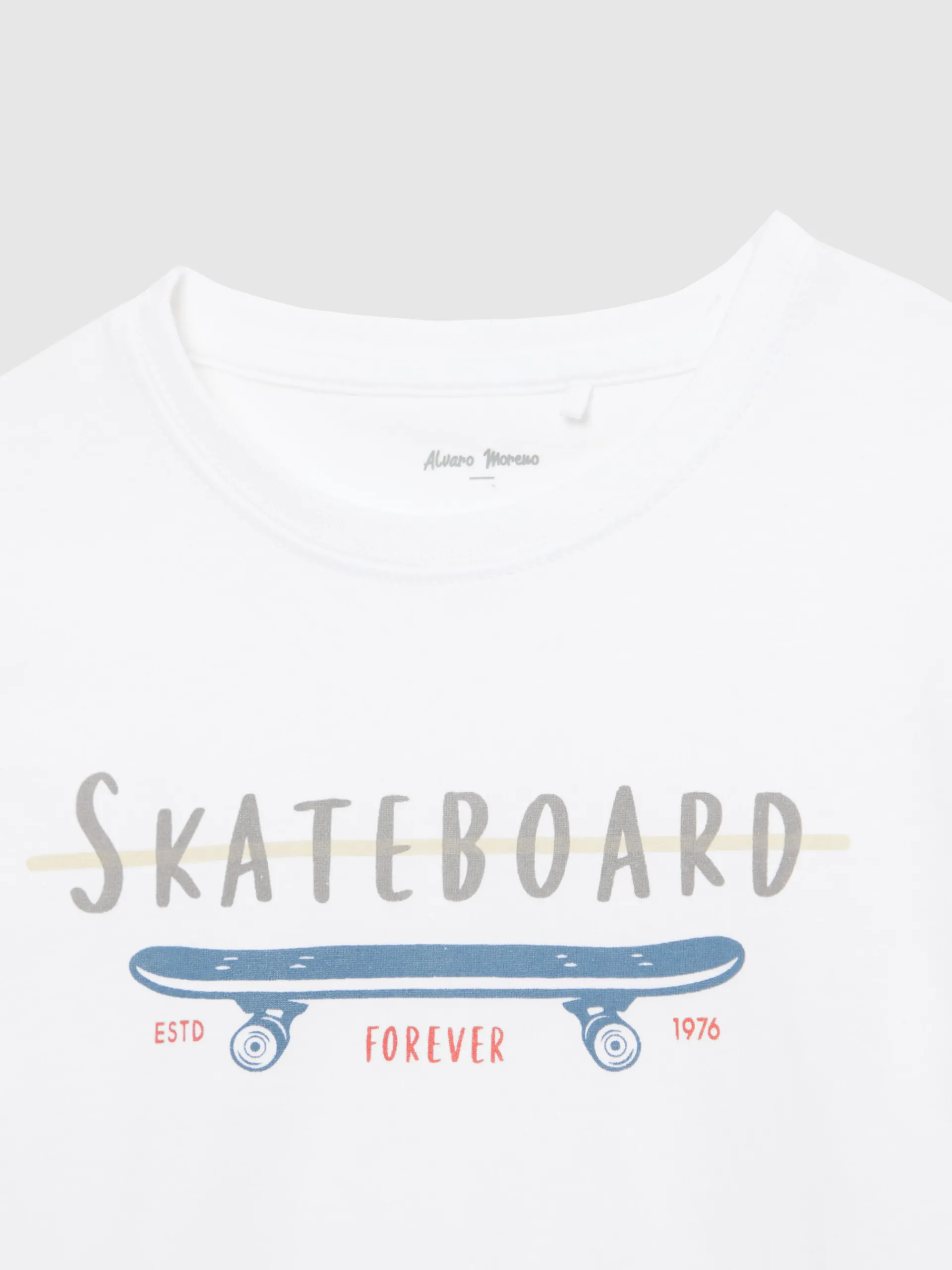 Camisetas-Alvaro Moreno CAMISETA SKATEBOARD KIDS Blanco
