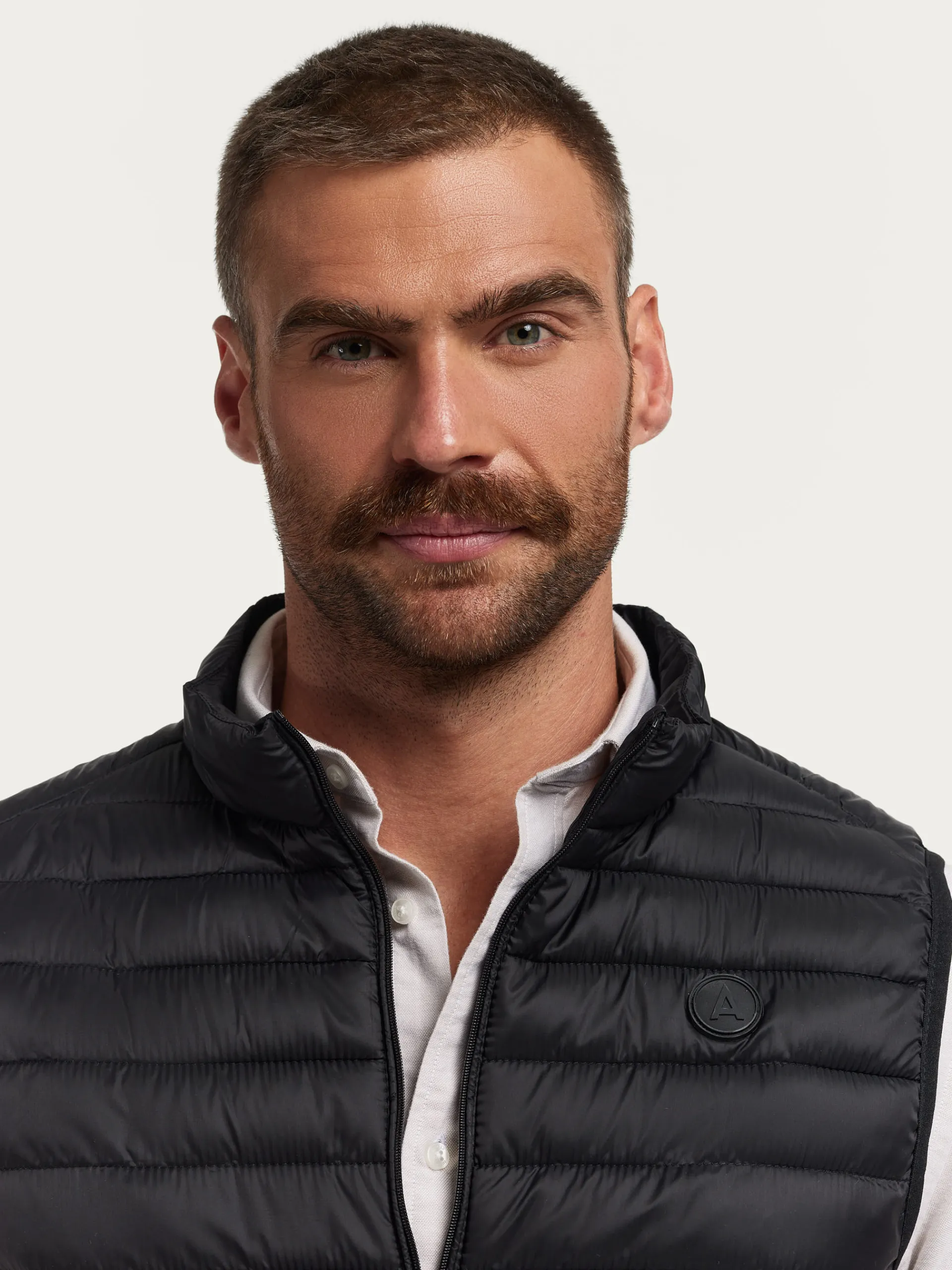 Chalecos-Alvaro Moreno CHALECO NIRO Negro