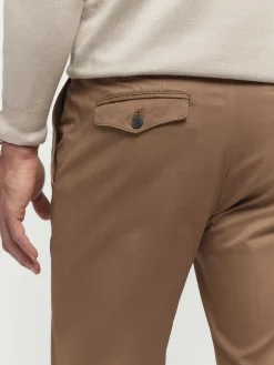 Chino-Alvaro Moreno PANTALON CARROT Camel