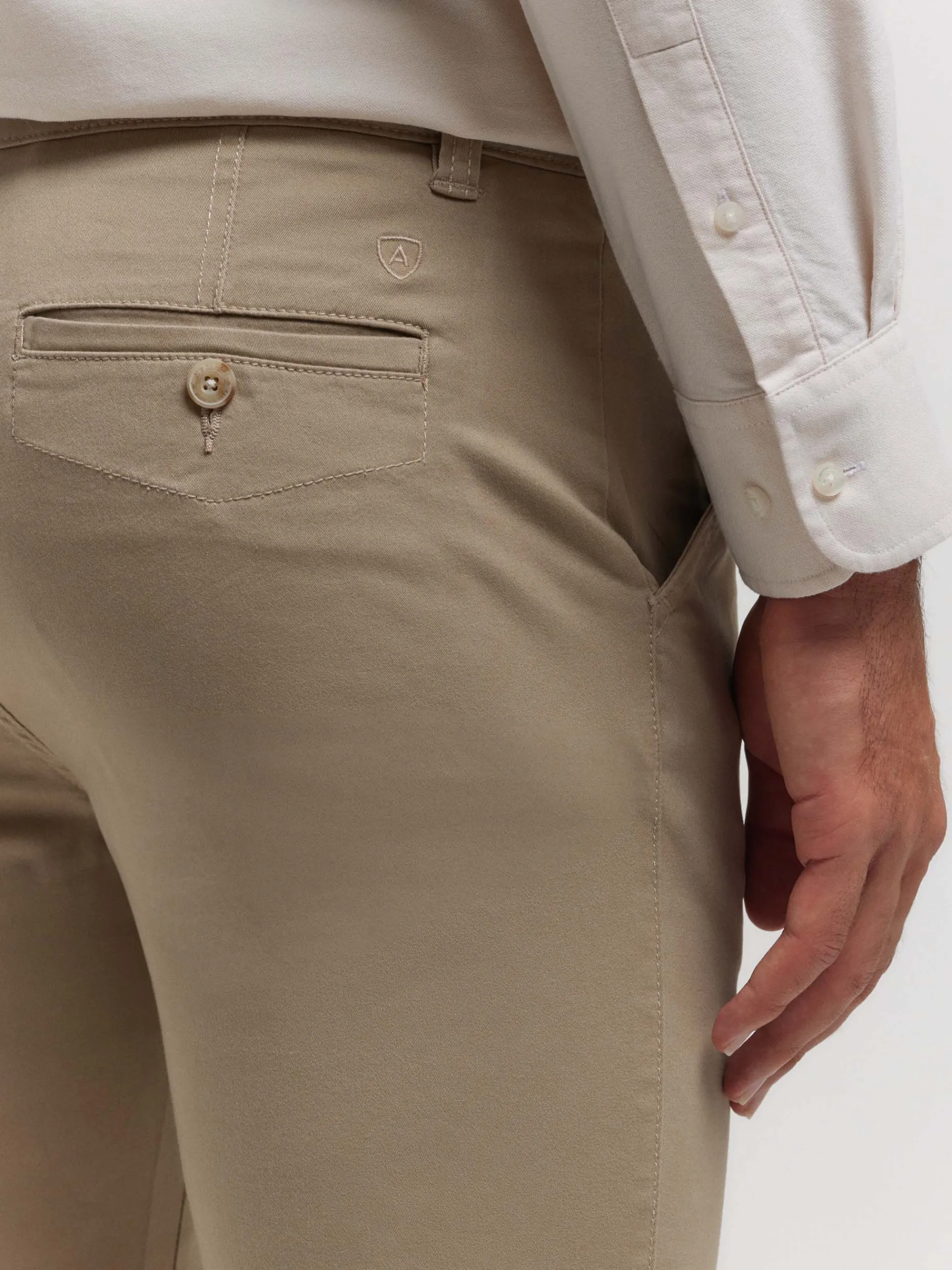 Chino-Alvaro Moreno PANTALON COOPER Camel