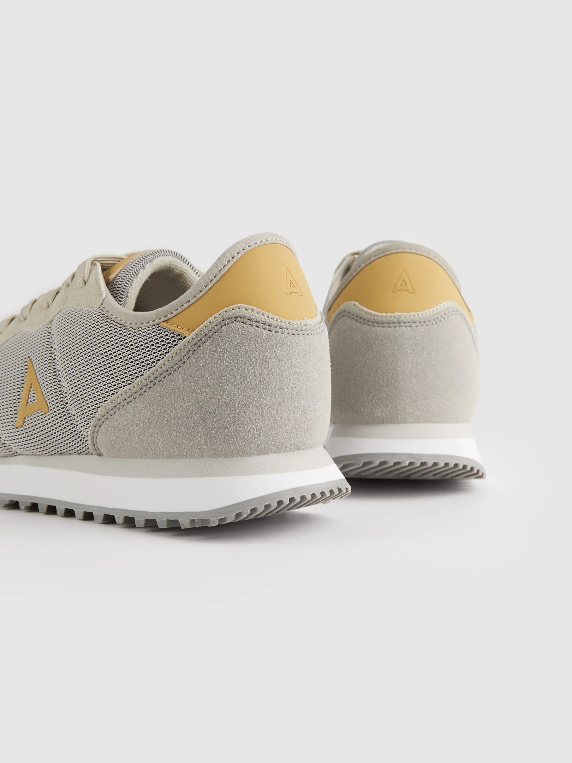 Sneakers-Alvaro Moreno SNEAKERS BUDI Gris